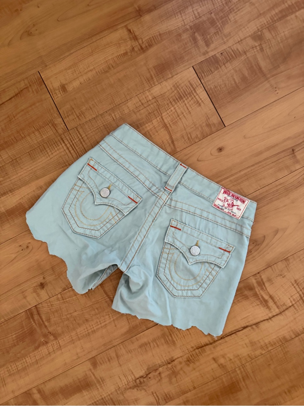 True Religion Pastel Mint Green Low Rise Scalloped Denim Shorts Raw Hem Dukes